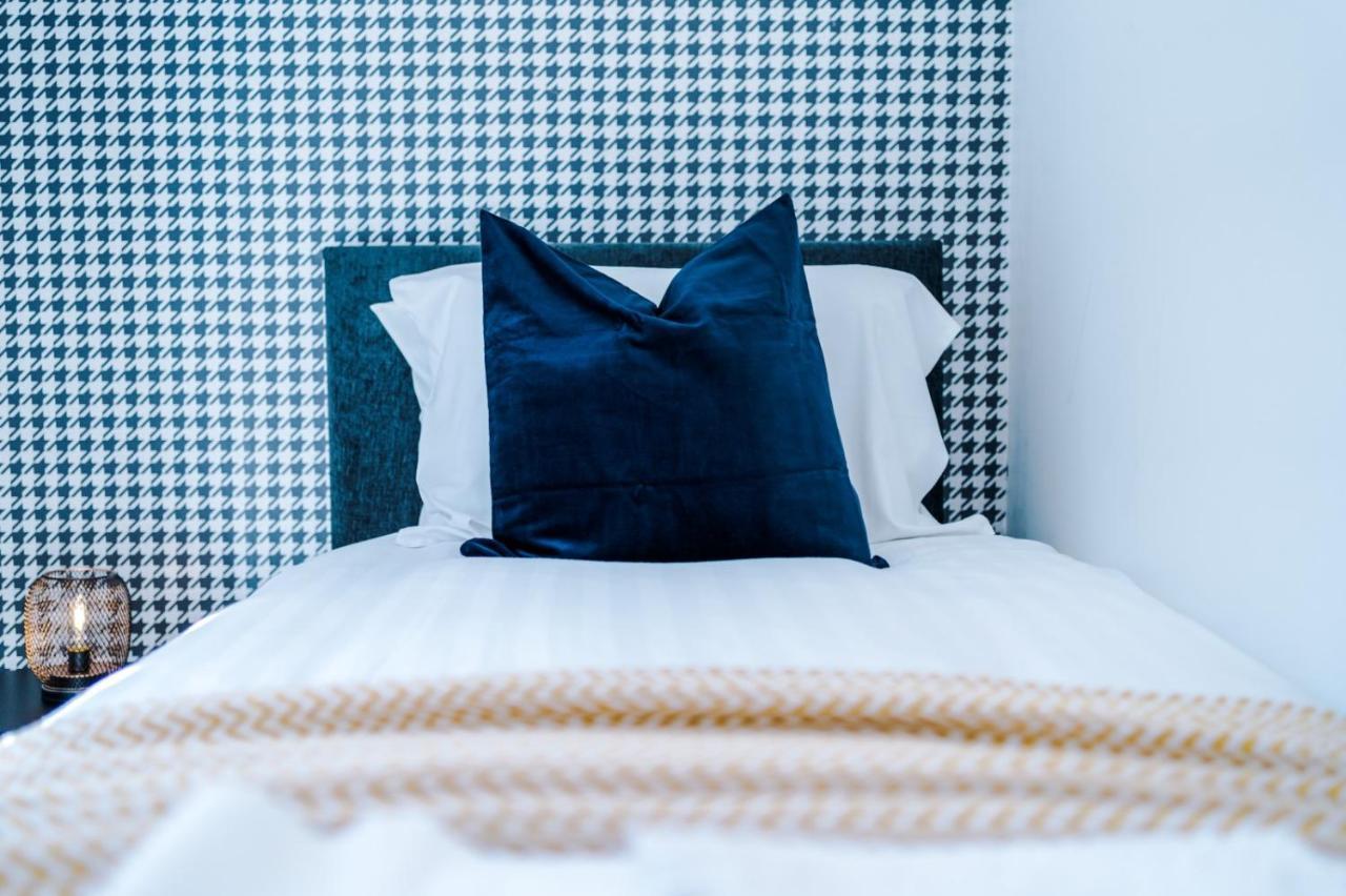 Rest&Recharge At Ridgefield House Villa Manchester Ngoại thất bức ảnh